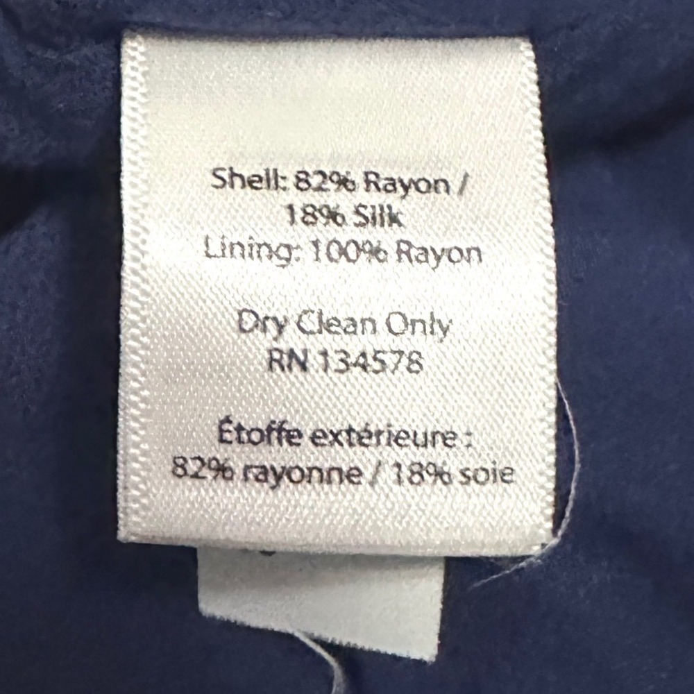 Vineyard Vines Navy White Abstract Silk Blend Smocked Tiered Dress Size S Preppy - Picture 6 of 7